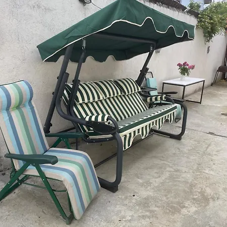 Mansarda In Vila Strada Oituz 3* بوخارست
